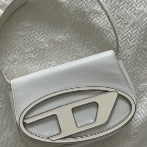 Diesel White 1Dr Bag